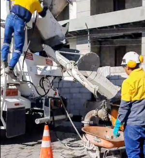 Arquitectura minimalista con concreto